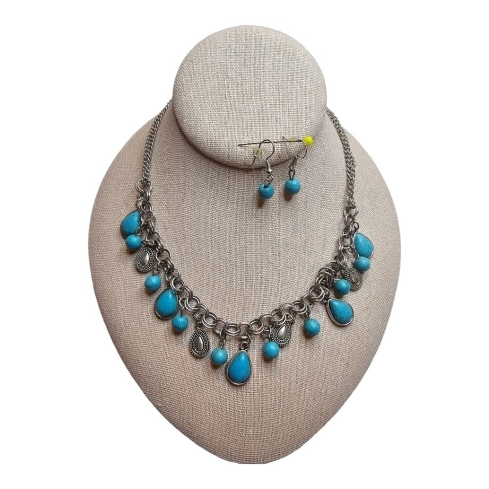 Southwest Vibe Necklace and Earring Set Paparazzi Blue and Silver